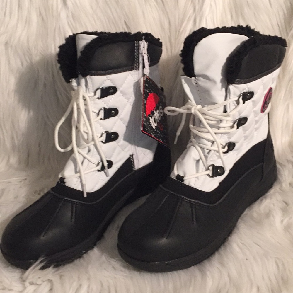 NEW totes Winter  Boots